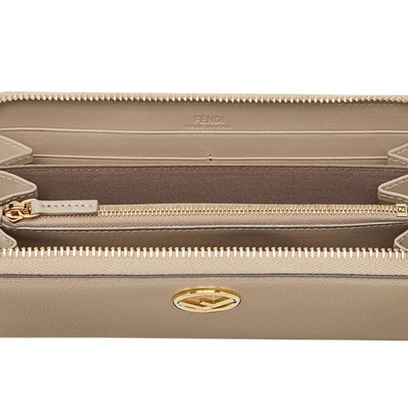 New in Box Fendi ZIP-AROUND Beige leather wallet  $990 - Picture 8 of 14